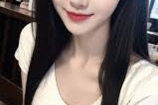 陪睡陪玩已过时！又一女星自曝潜规则当众被强吻、伸手进裤子